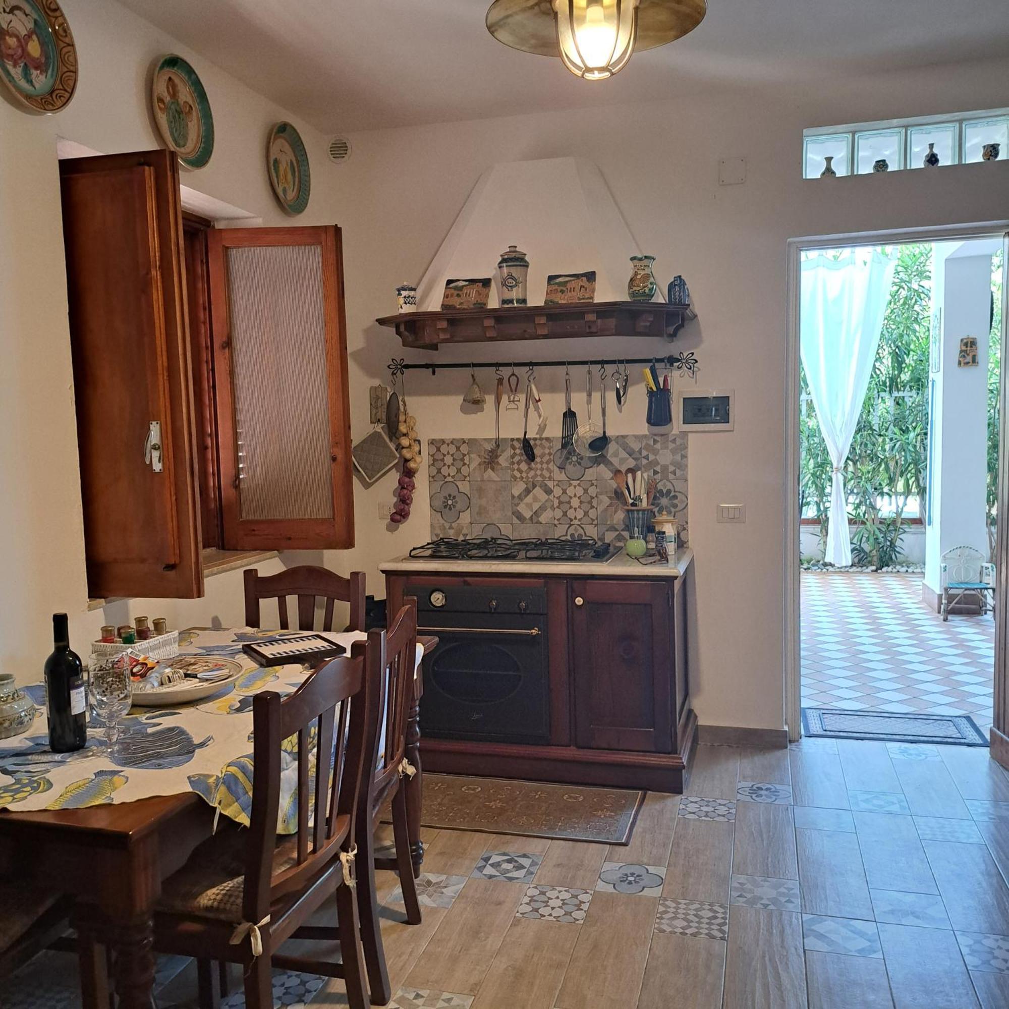 Casa Perciata - Locazione Turistica Lägenhet Mondello Exteriör bild